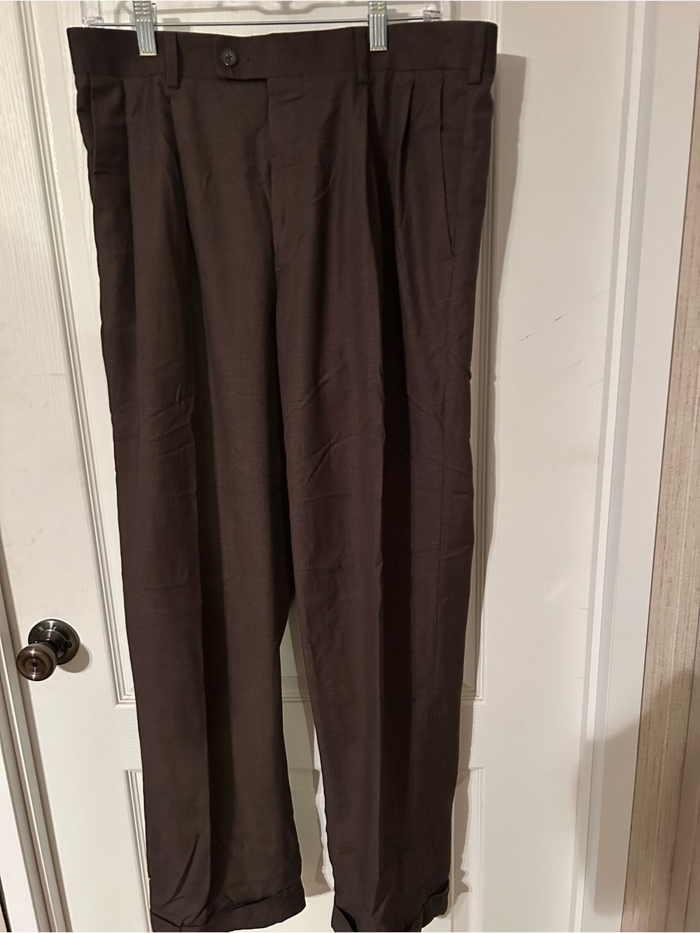 Men's Brown Pleated Dress Pants